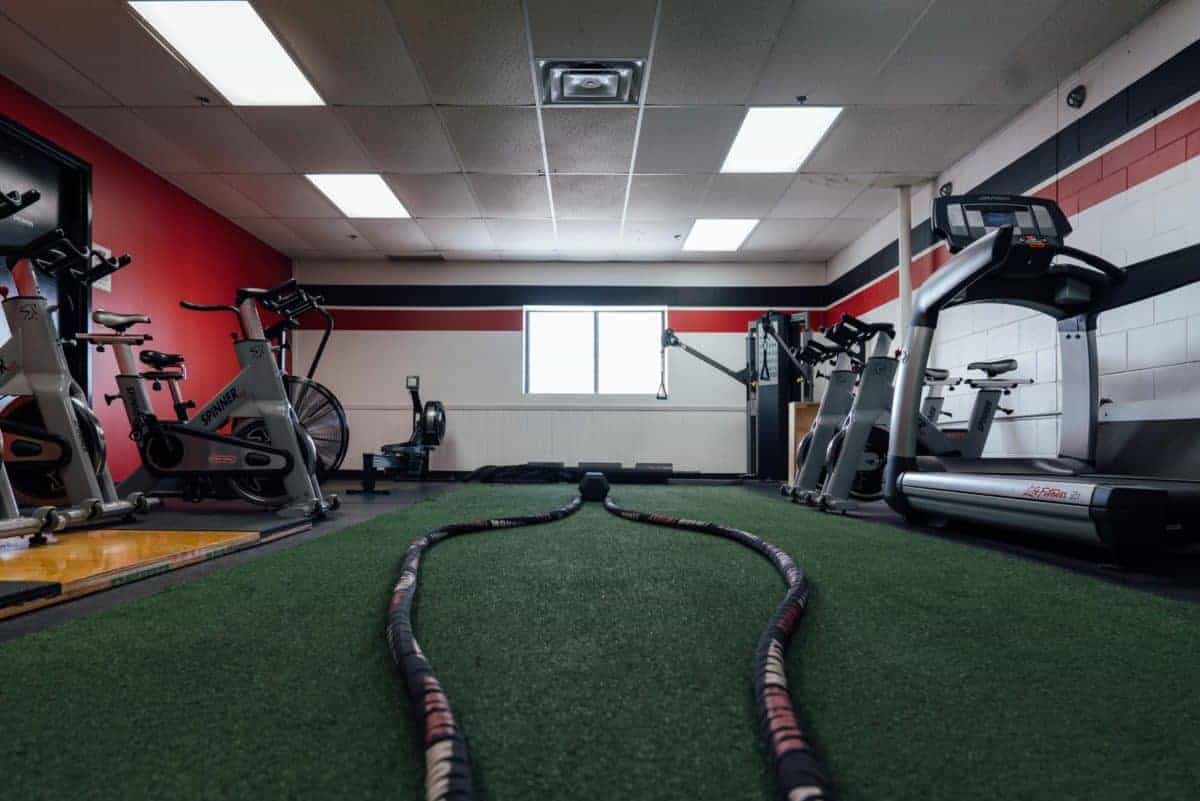 Depth battle ropes and turf