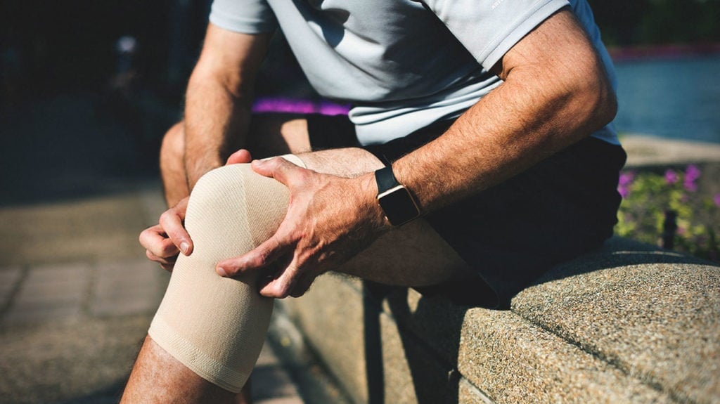 Knee osteoarthritis with knee brace